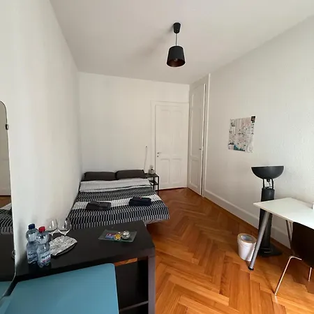 民宿 Laus-angeles *