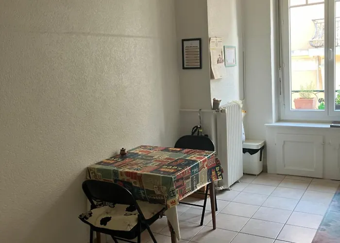 Laus-angeles * Lausana